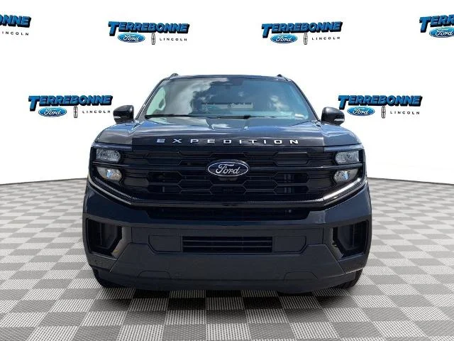New 2026 Agate Black Metallic Ford Active image 27