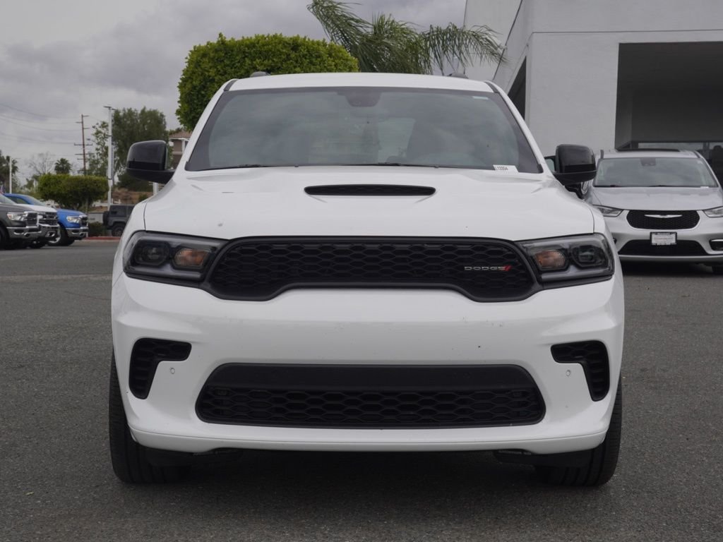 New 2026 White Knuckle Clear-Coat Exterior Paint Dodge GT HEMI V8 image 8