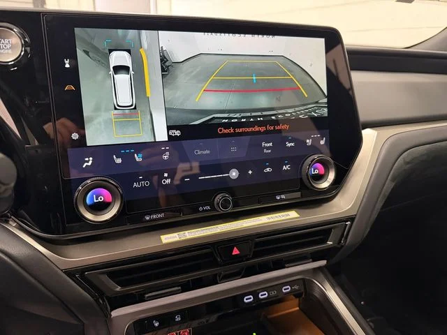 New 2026  Lexus 350 F SPORT Handling image 24