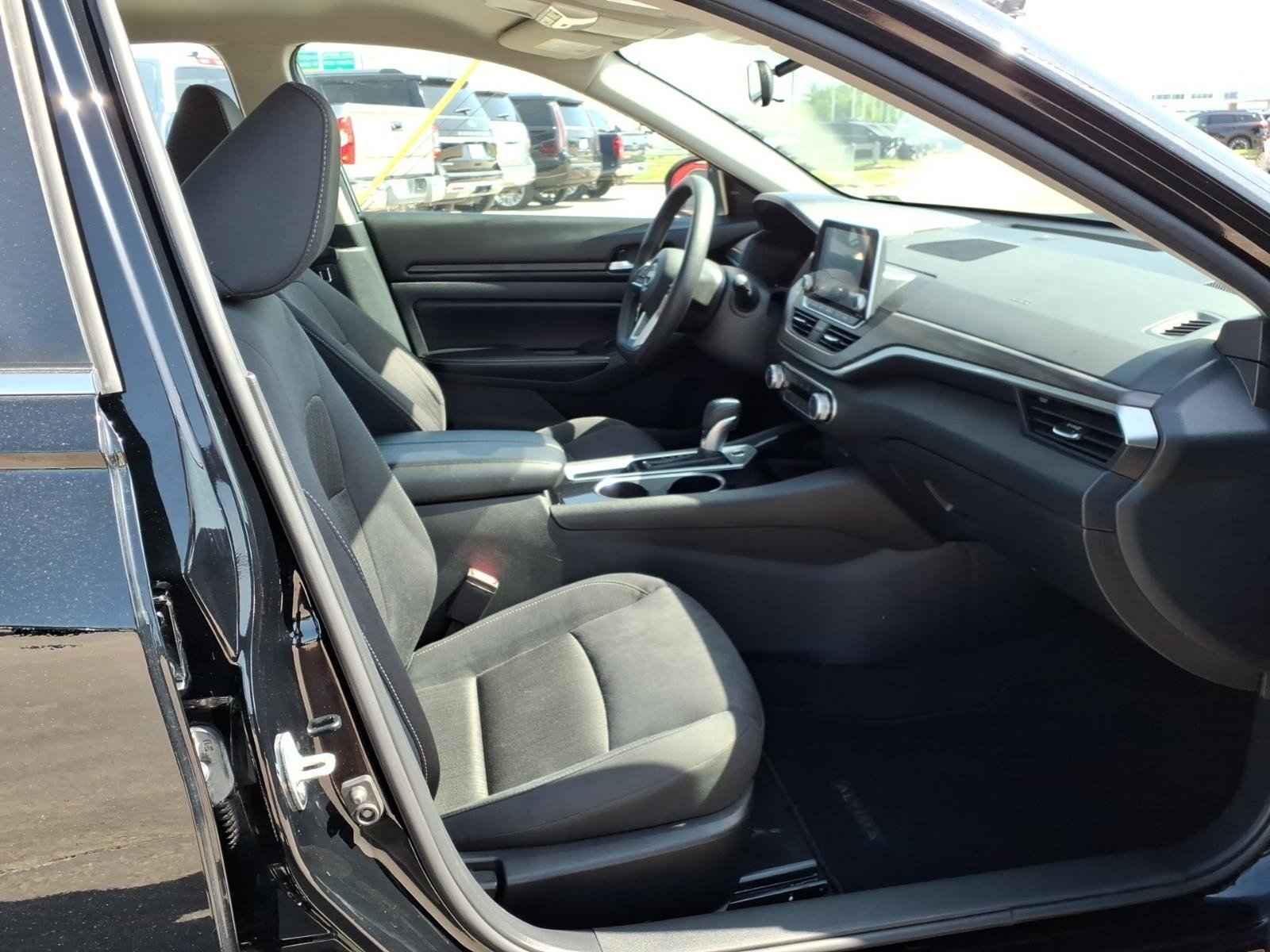 2024 Nissan Altima 2.5 SV Black at Robbins Nissan