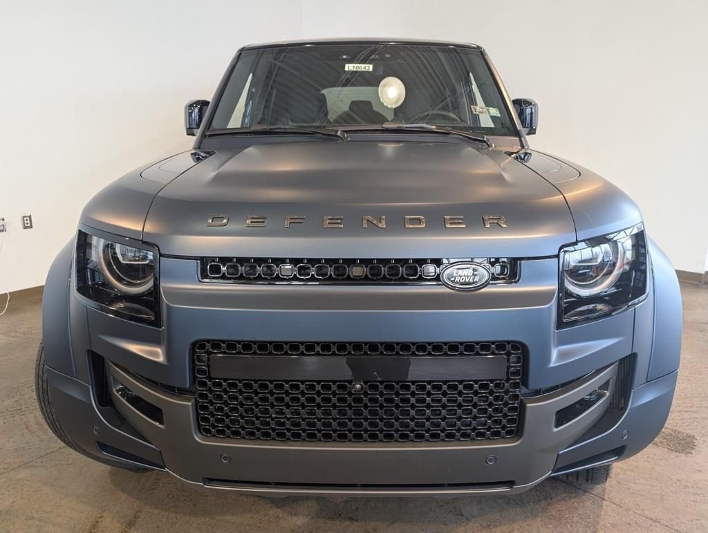 New 2026 Sargasso Blue Land Rover OCTA image 2