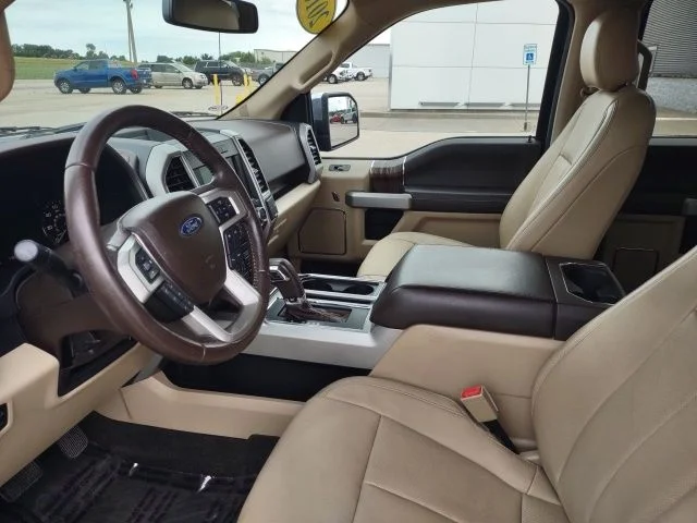 Used 2018 Blue Jeans Metallic Ford Lariat image 12