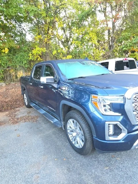 Used 2021 Blue GMC Denali image 13