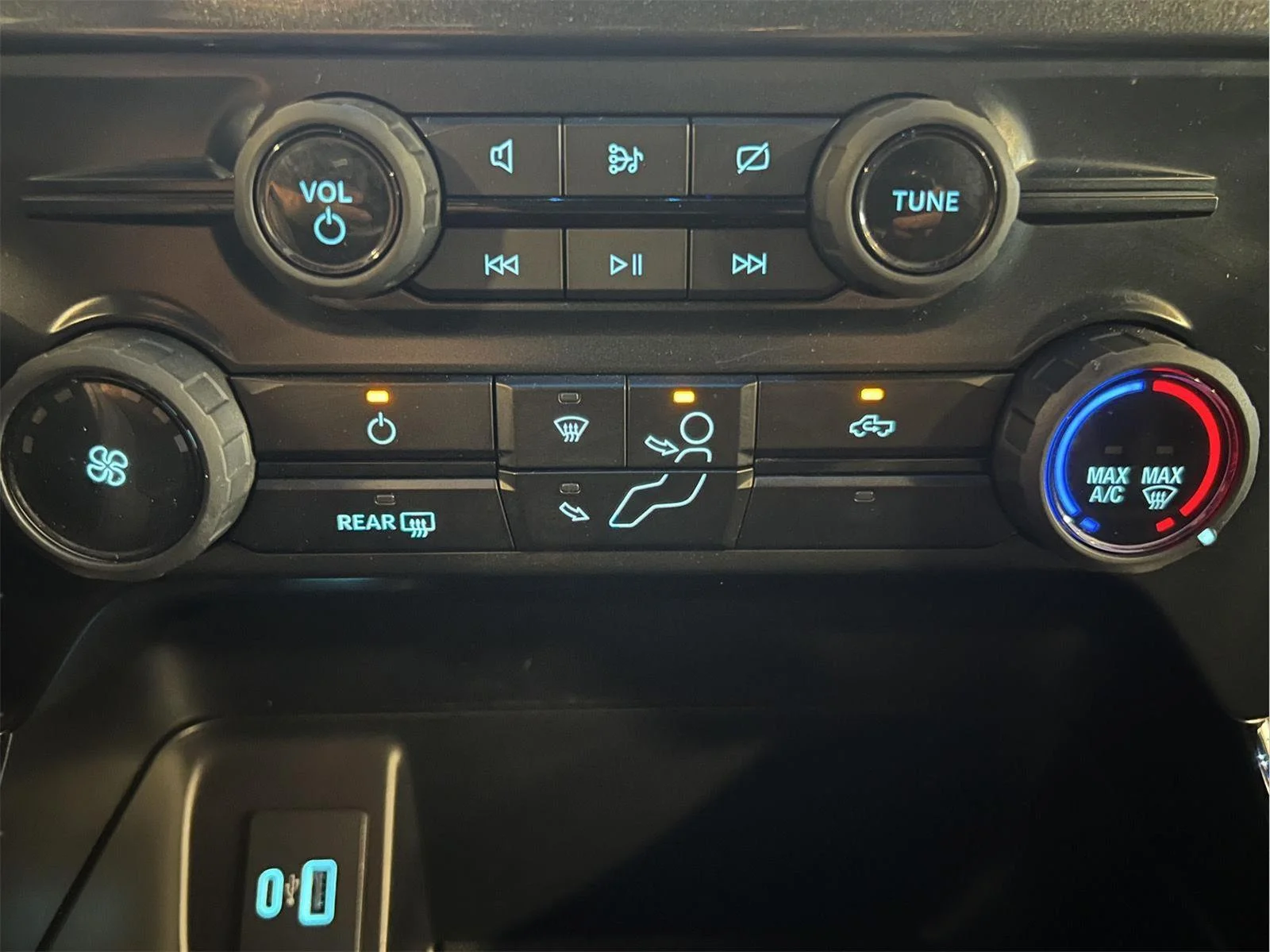 Used 2024 Agate Black Ford STX image 22