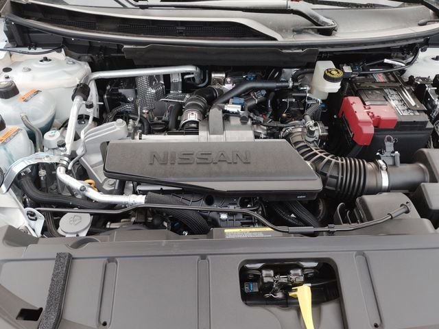 Used 2026 White Nissan S image 28