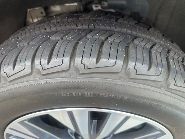Used 2021 Brilliant Silver Metallic Nissan SV image 12