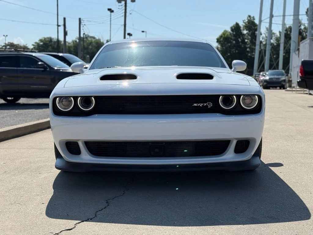 Used 2023 White Dodge SRT Hellcat Jailbreak image 3