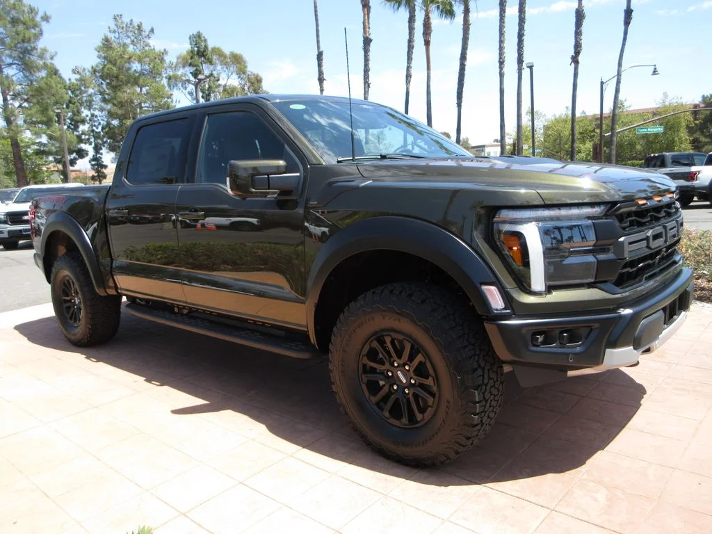 New 2026 Shelter Green Ford Raptor image 6