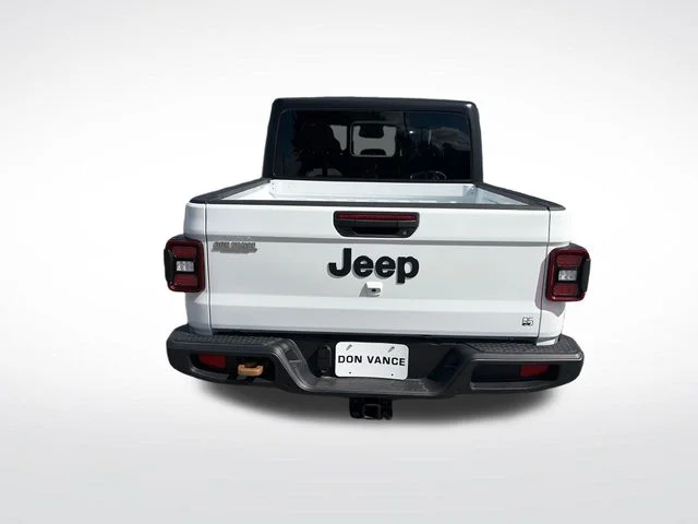 New 2026 Bright White Clear-Coat Exterior Paint Jeep 85th Anniversary Edition image 4