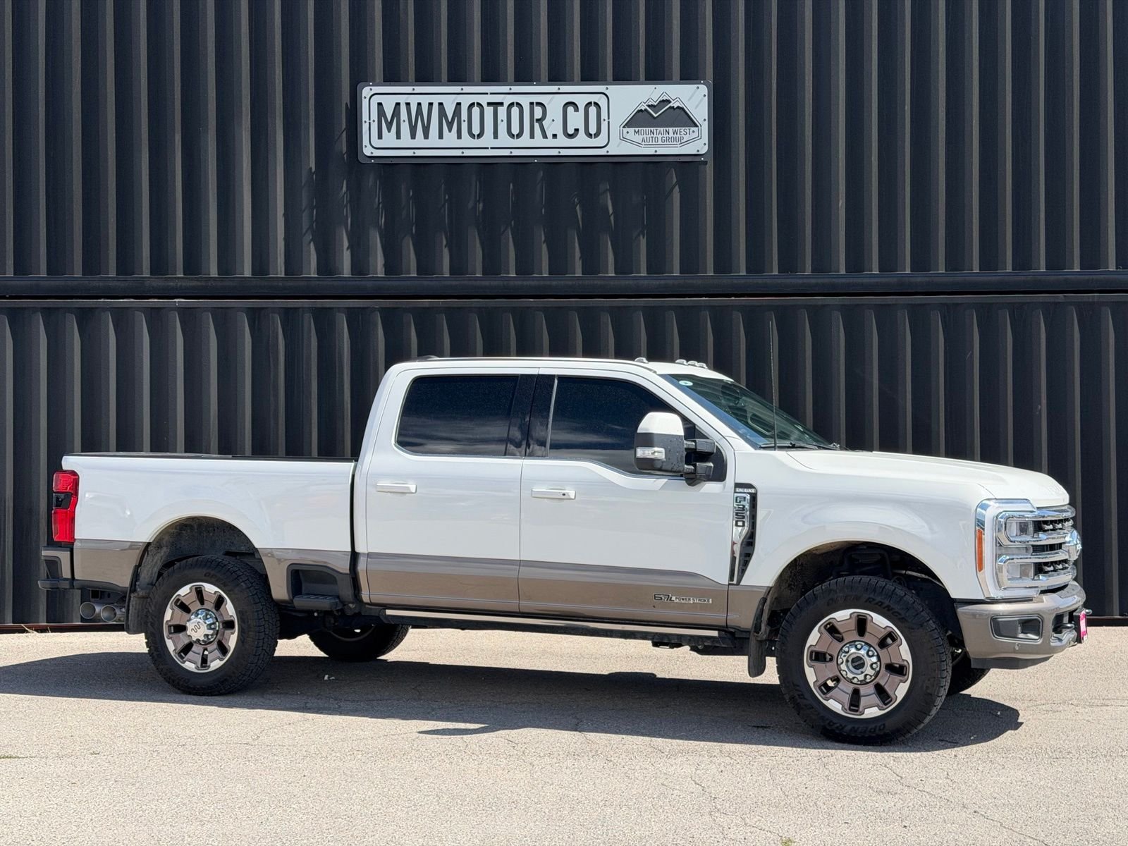 Used 2023 Brown Ford King Ranch image 1