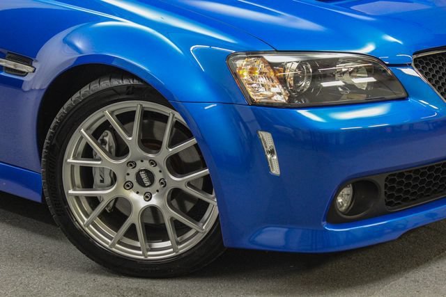 Used 2009 Stryker Blue Metallic Pontiac GT image 3