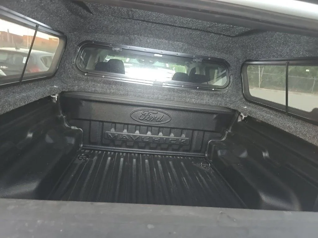 Used 2024 Green Ford XLT image 6