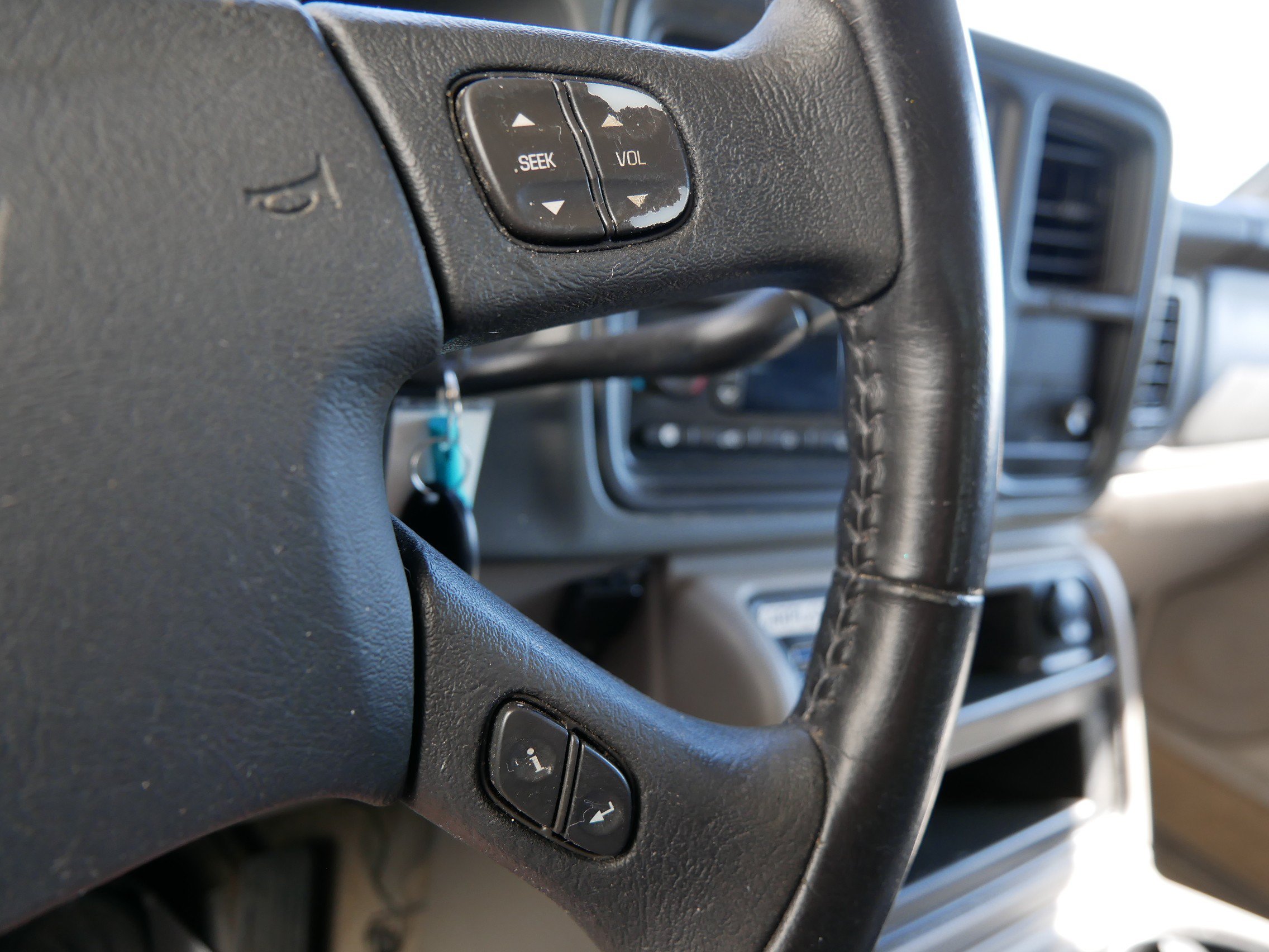 2005 Chevrolet Tahoe - Photo 27