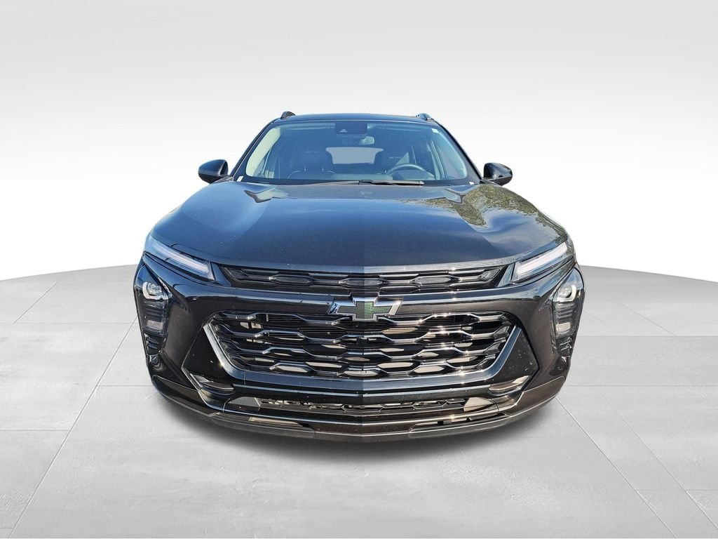 Used 2025 Black Chevrolet ACTIV image 8