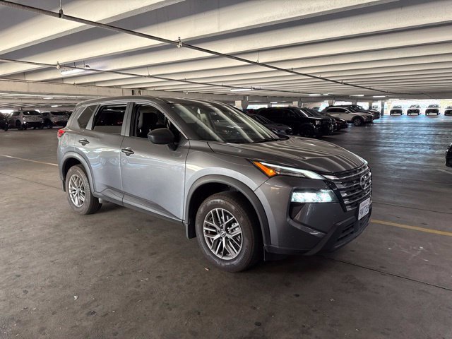 Used 2026 Gray Nissan S image 1