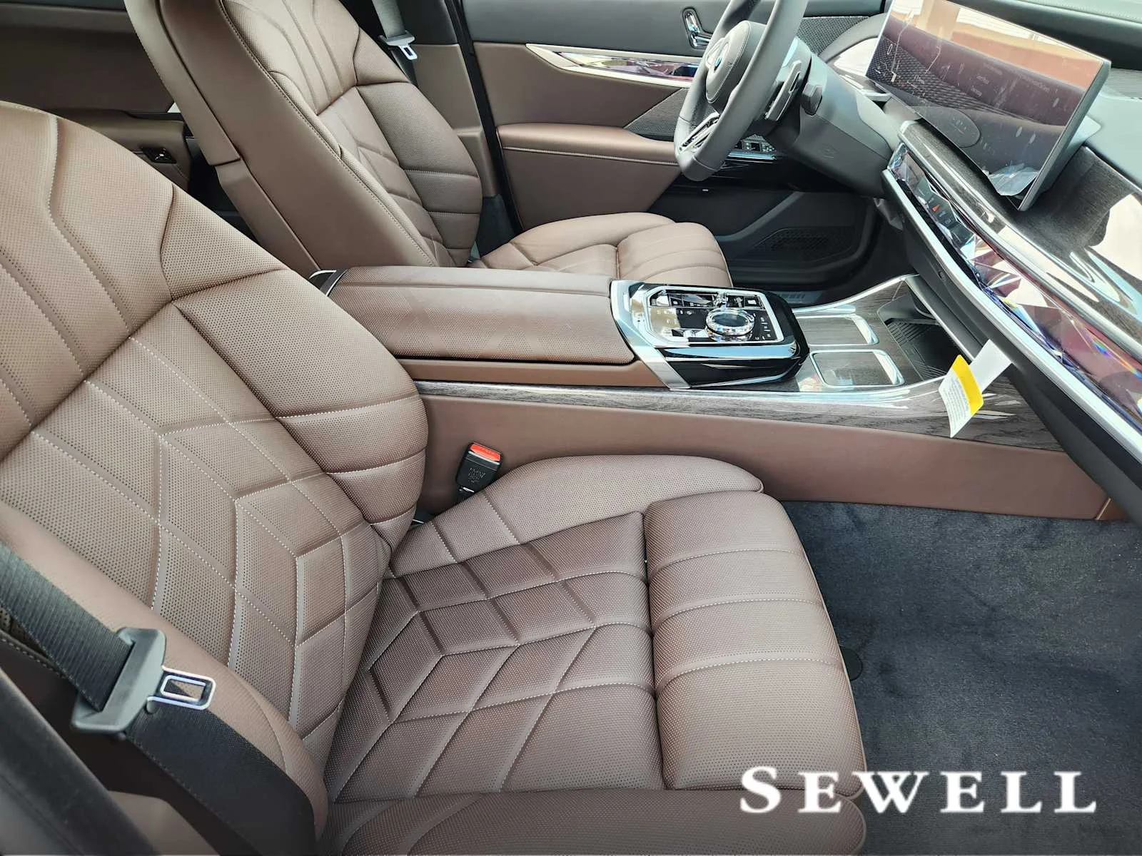 New 2026 Black Sapphire Metallic BMW 760i xDrive image 5