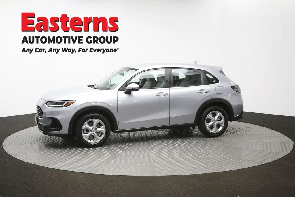 Used 2025 Silver Honda LX image 56