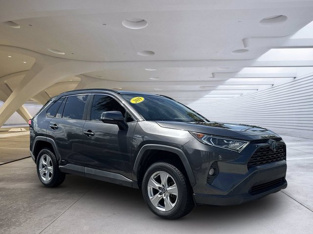 2019 Toyota RAV4 Hybrid XLE