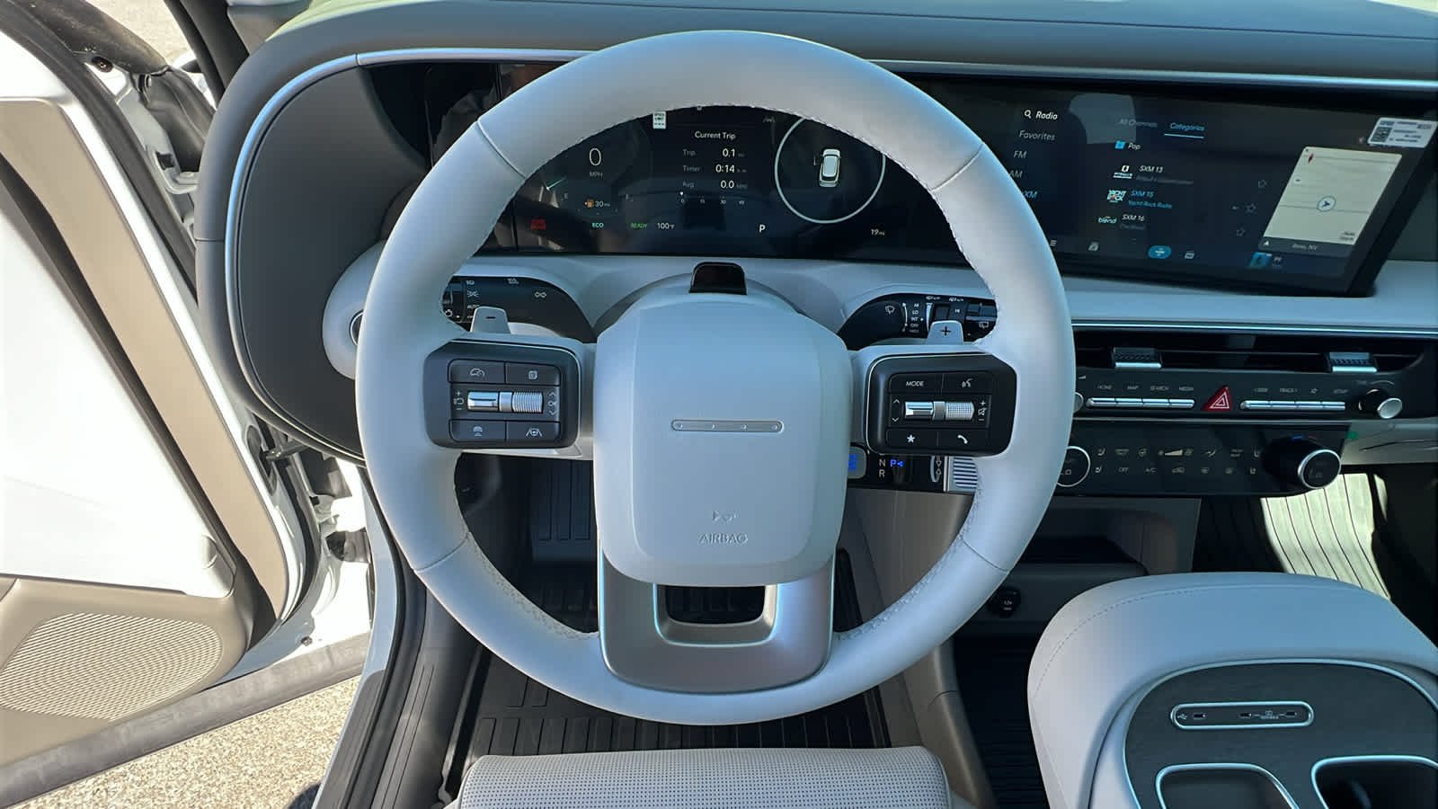 New 2026 Creamy White Pearl Hyundai Blue SEL Premium 8P image 18