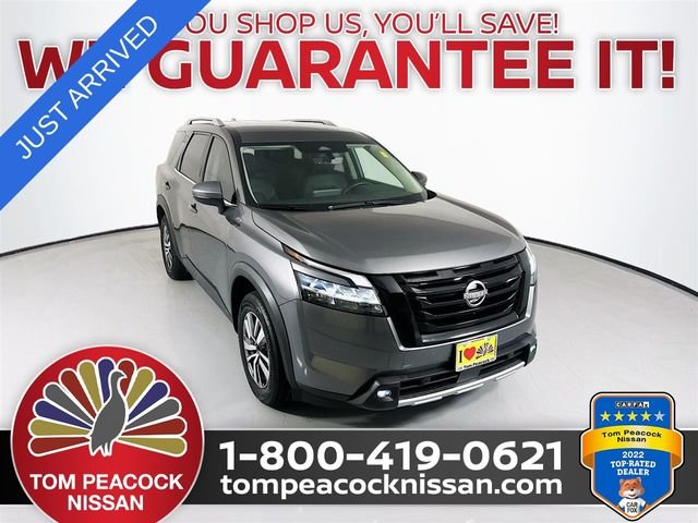 2023 Nissan Pathfinder SL