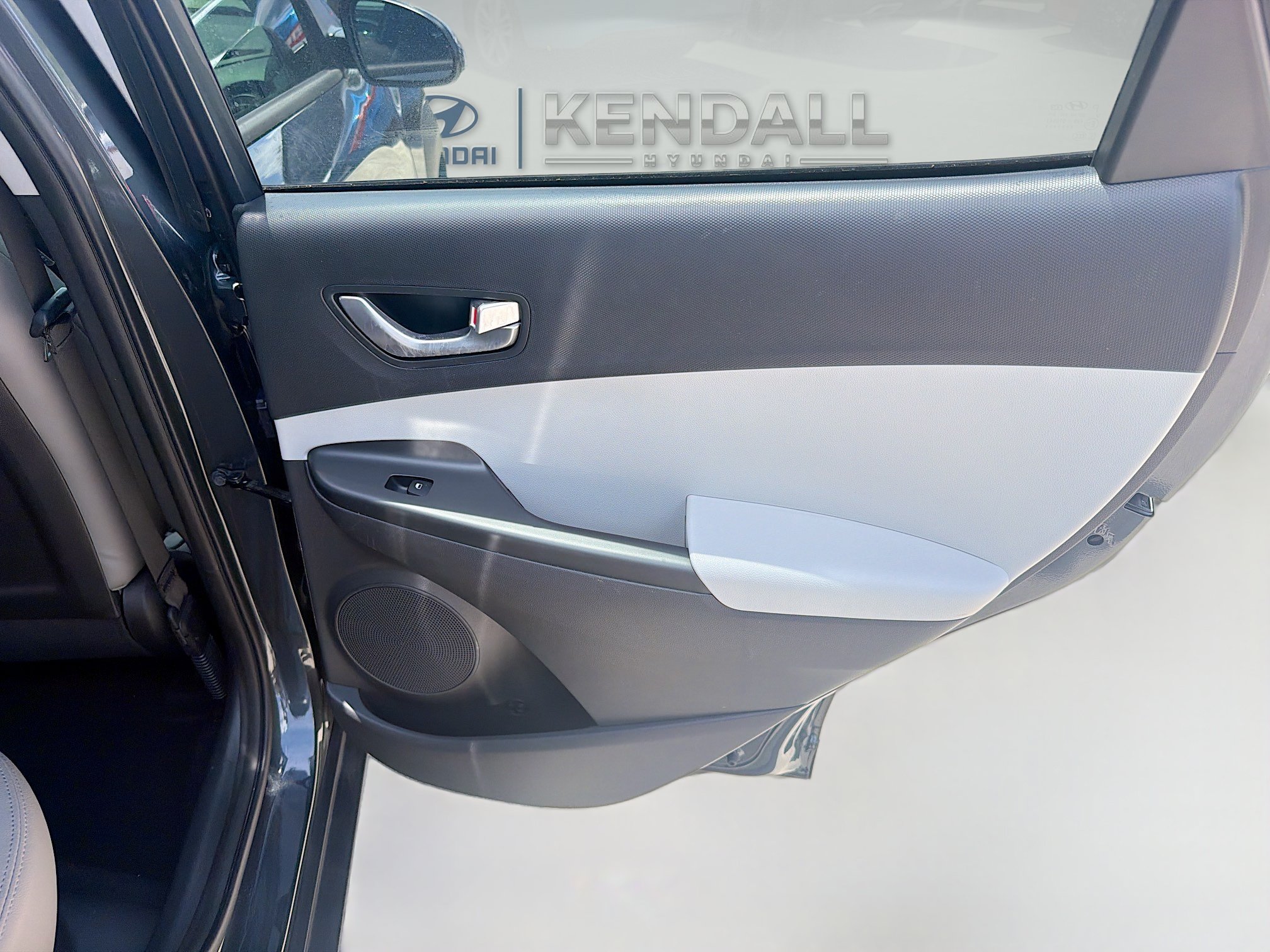 Used 2022 Thunder Gray Hyundai SEL image 27