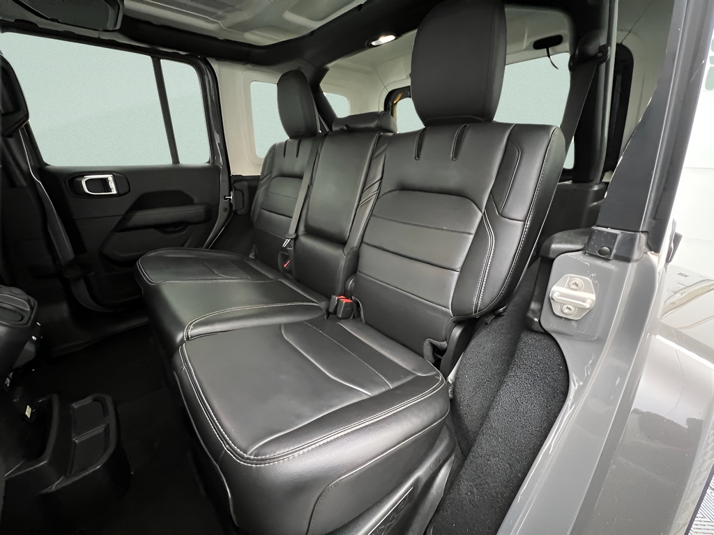 2023 Jeep Wrangler 4xe Sahara 4XE - Photo 39