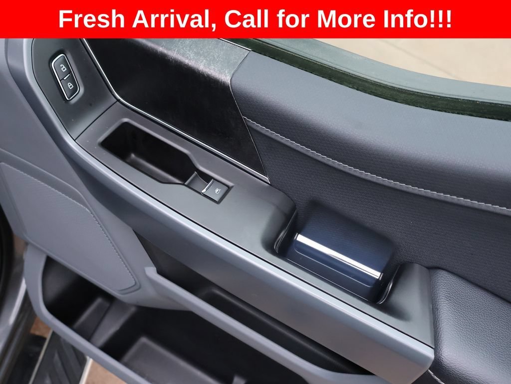 Used 2022 Gray Ford XLT image 41