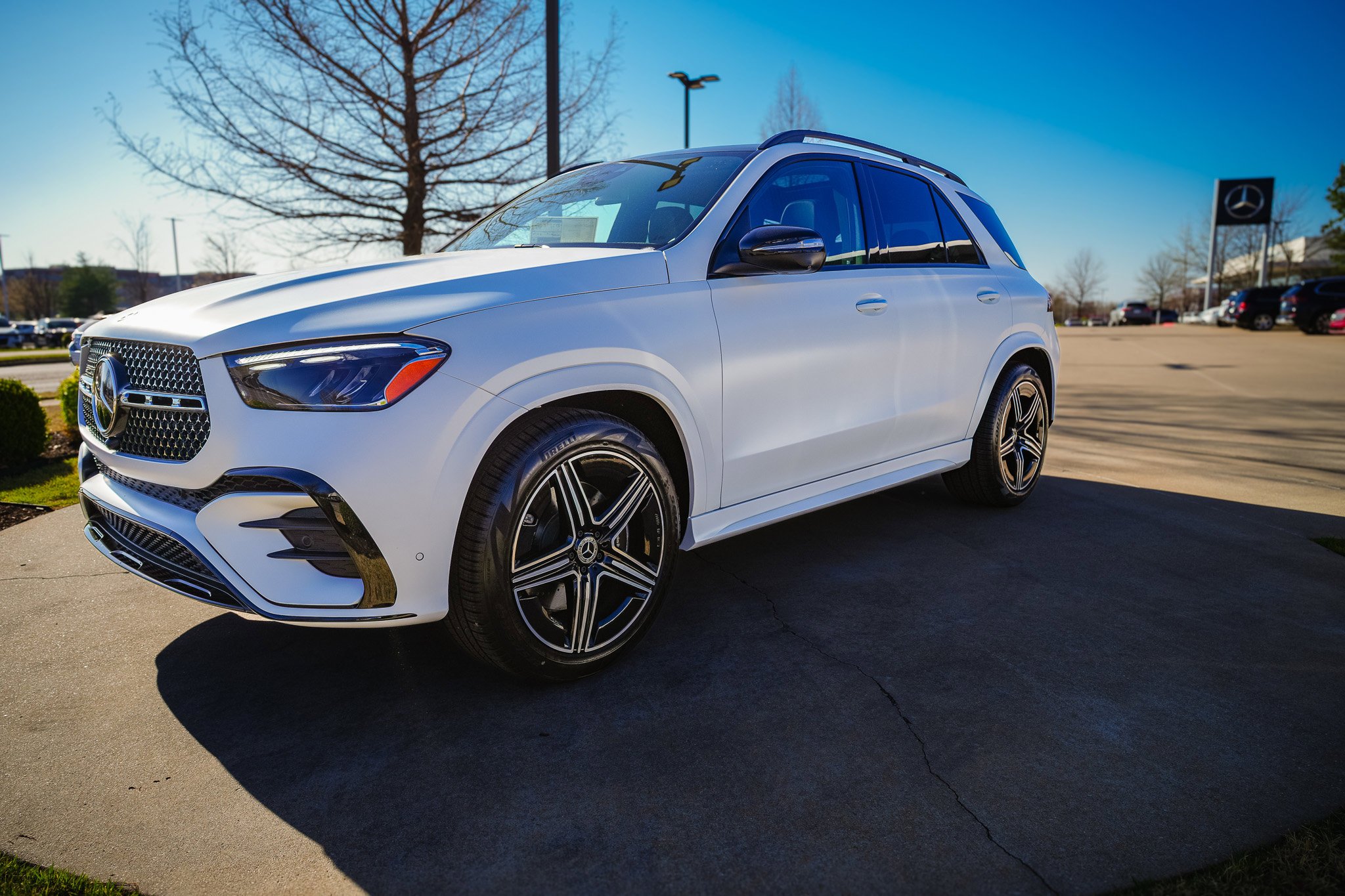 New 2026 MOONLIGHT WHITE Mercedes-Benz GLE 450 image 8