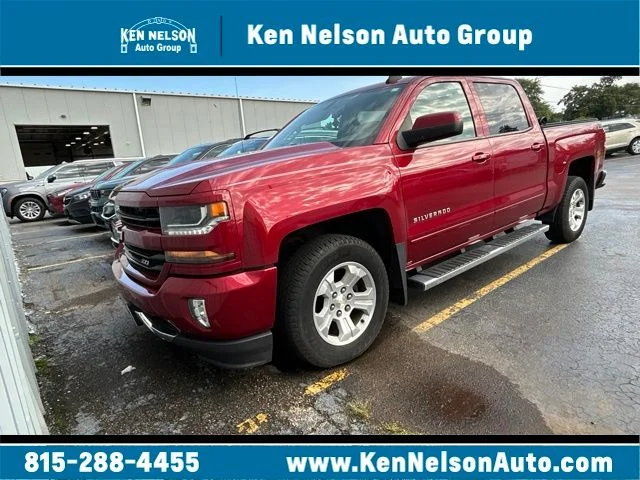 Used 2018 Red Chevrolet LT image 1