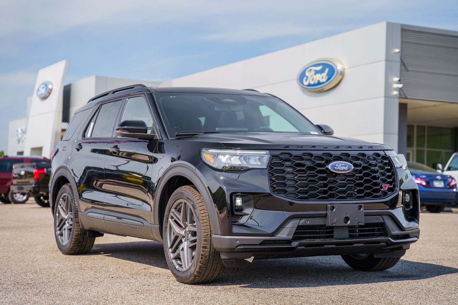New 2026 Agate Black Metallic Ford ST image 1