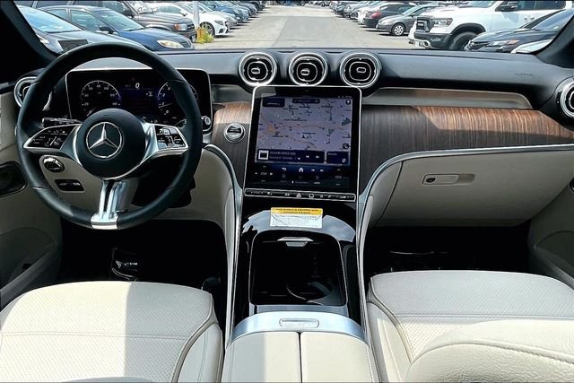 Used 2026 Blue Mercedes-Benz GLC 300 image 12