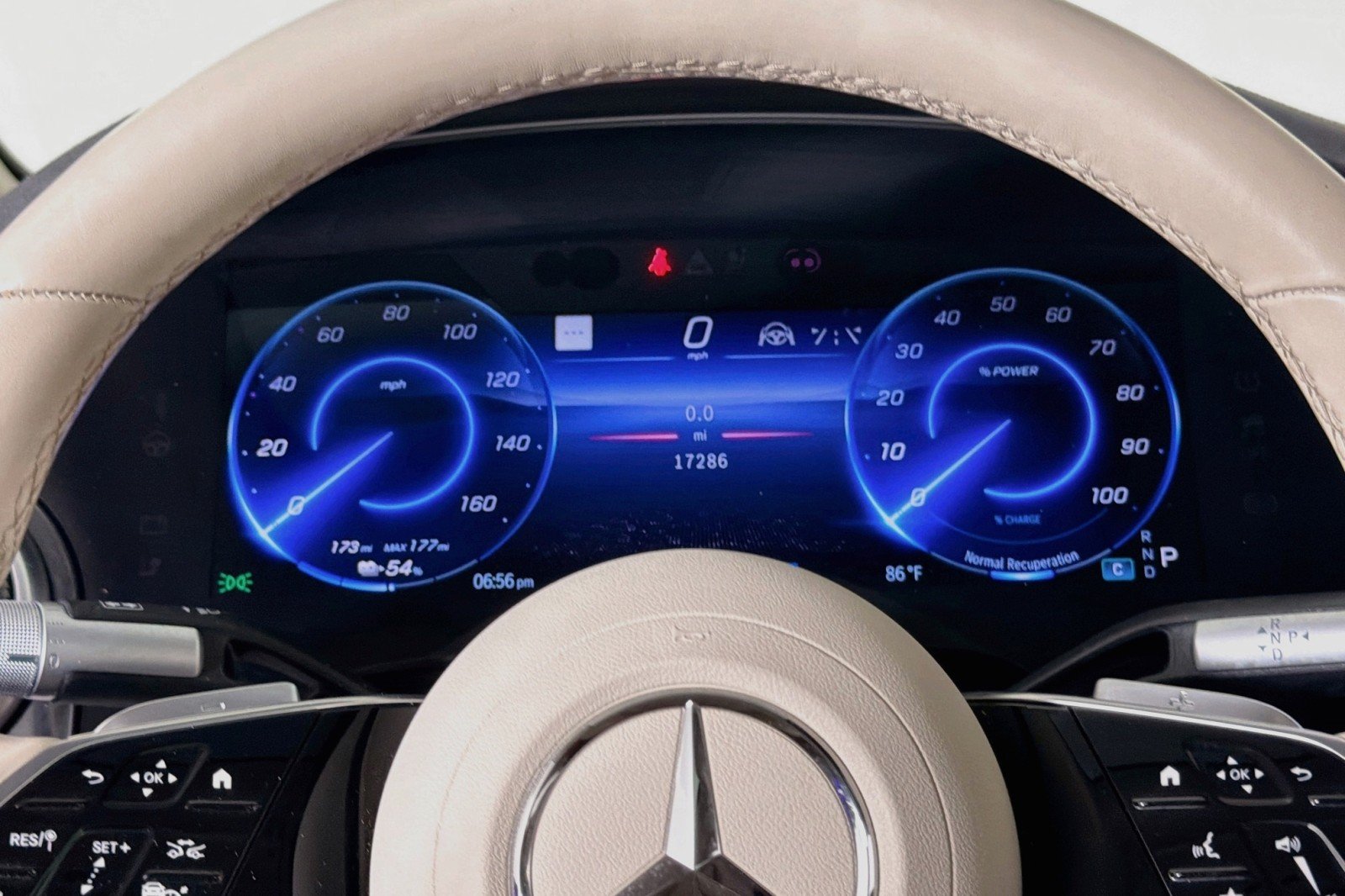 Certified Used 2023 MANUFAKTUR Diamond White Mercedes-Benz EQS 580 image 19