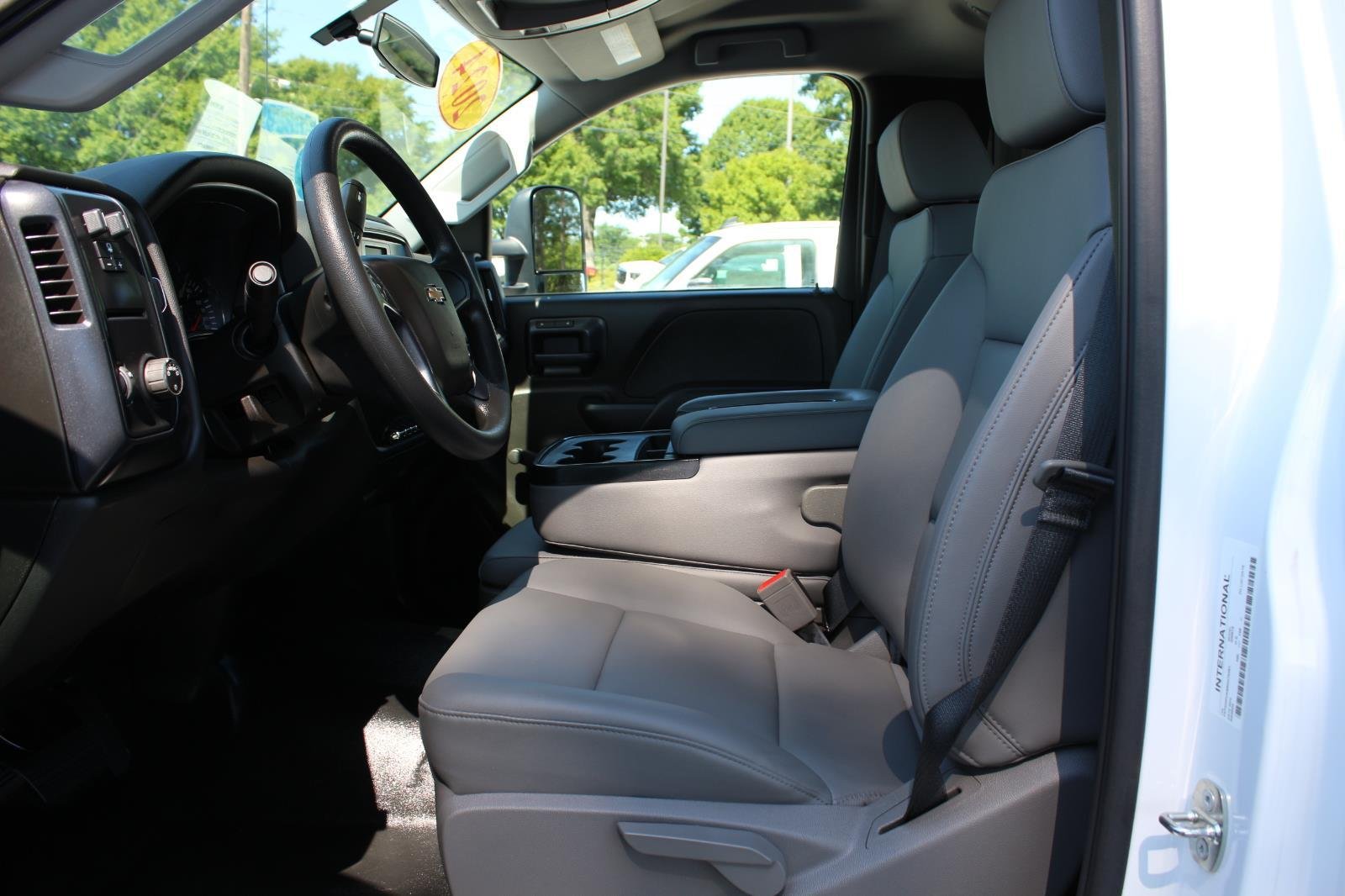 Used 2024 Summit White Chevrolet Work Truck image 18