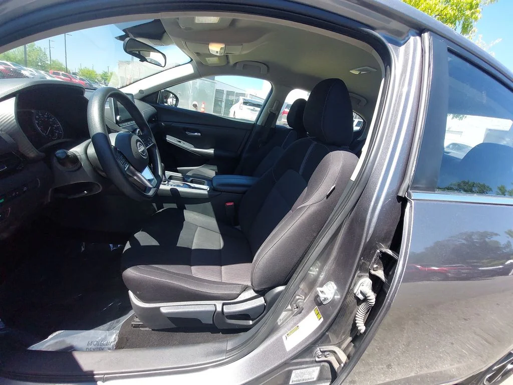 Used 2024 Gray Nissan SV image 14
