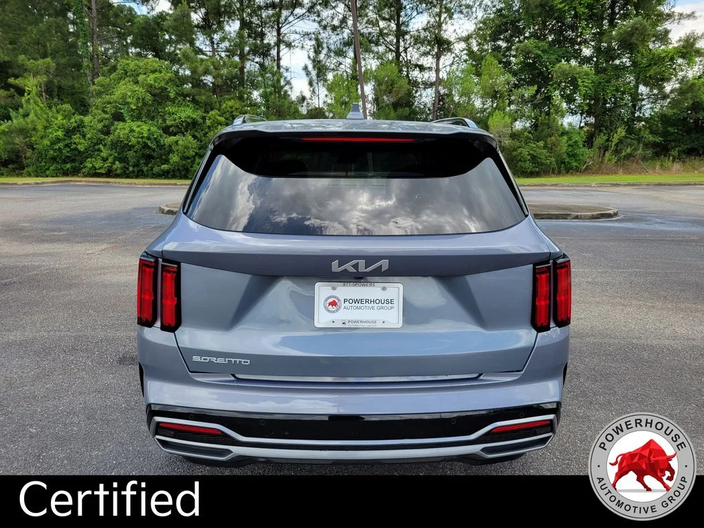 Used 2023 Silver Kia SX image 5