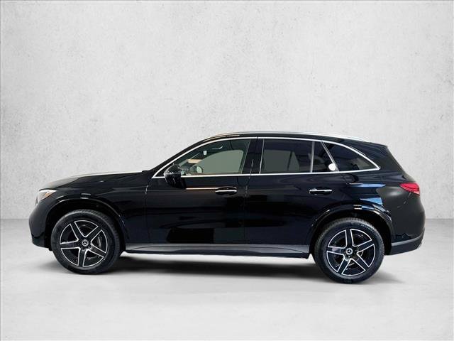 New 2026 Black Mercedes-Benz GLC 300 image 38