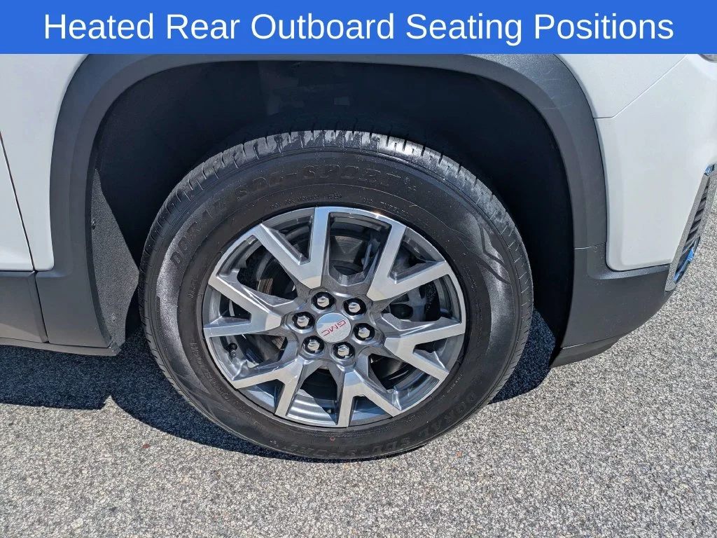 Used 2023 White GMC SLT image 12