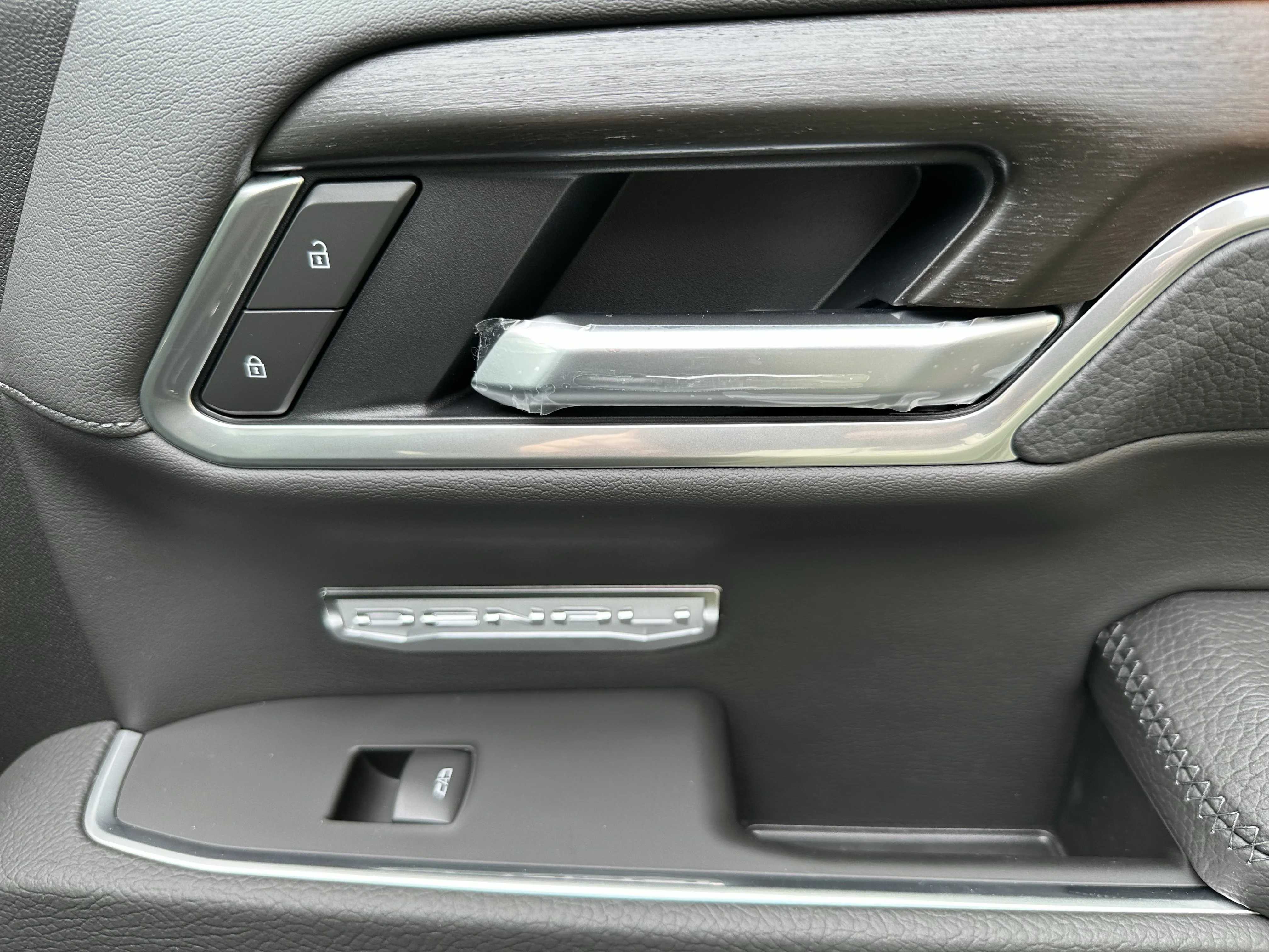New 2026 Glacier White Tricoat GMC Denali image 21