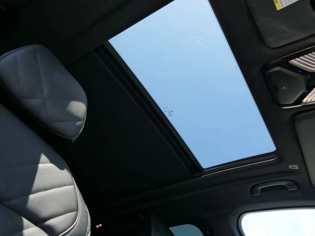 Used 2025 Brooklyn Grey Metallic BMW M60i image 27