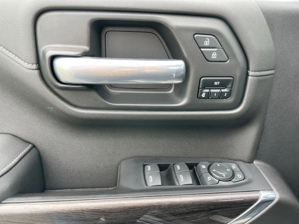 Used 2020 Satin Steel Metallic Chevrolet LTZ image 23