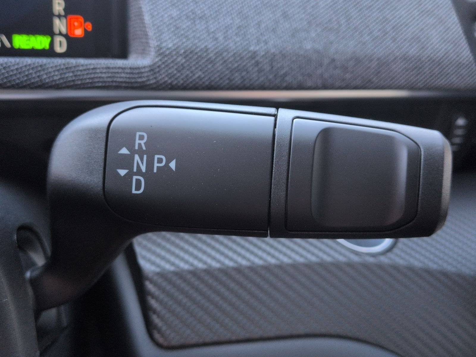 2025 Ford Mustang Mach-E Premium - Photo 33