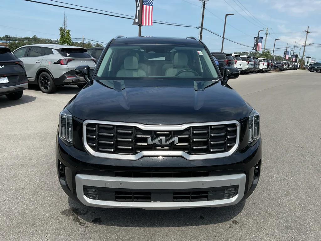 Used 2024 Ebony Black Kia SX image 3