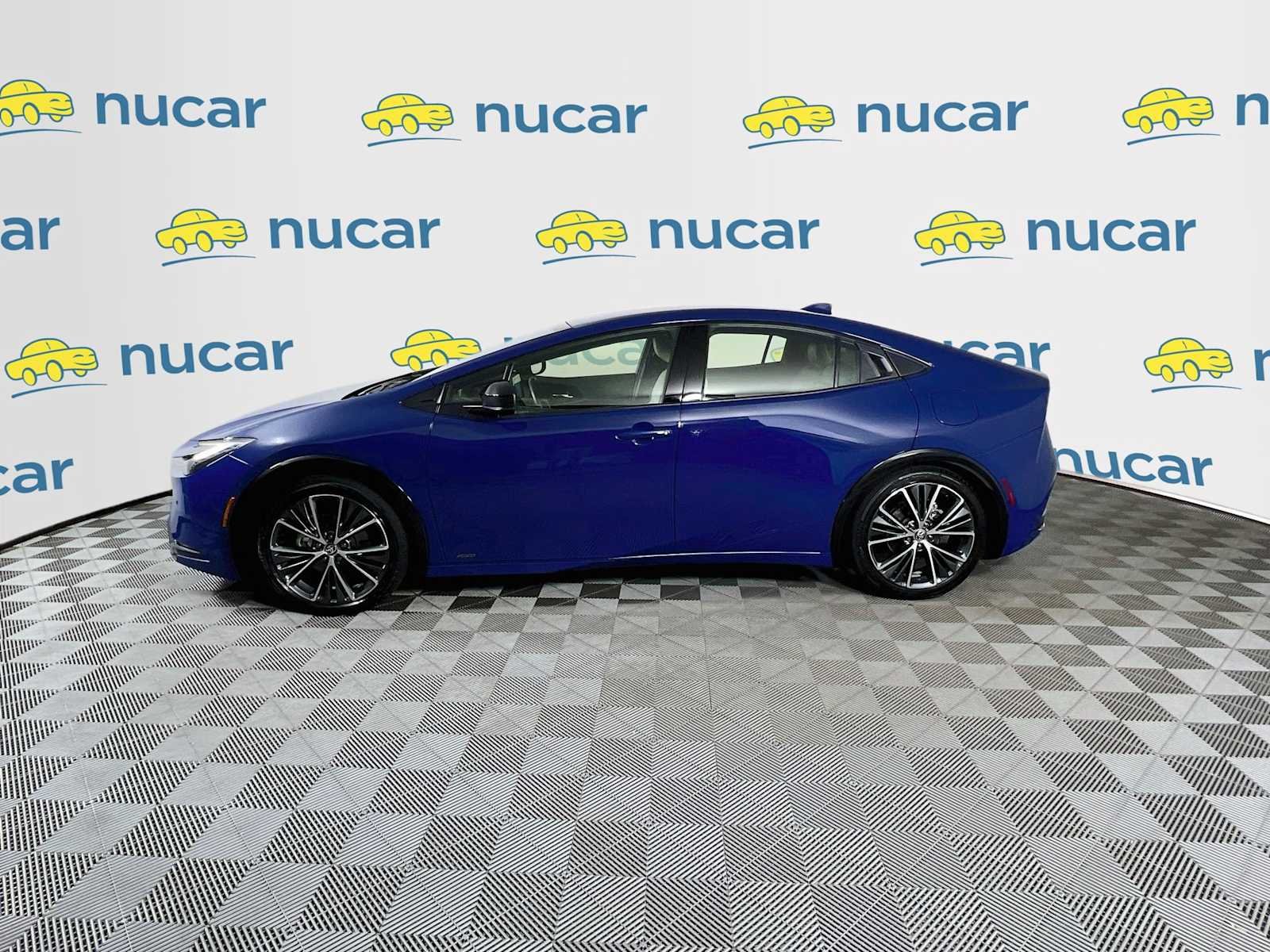 Used 2024 Reservoir Blue Toyota XLE image 4