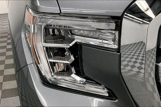 Used 2022 Satin Steel Metallic GMC Denali image 35