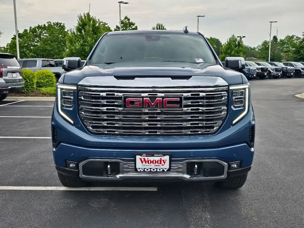 2026 GMC Sierra 1500 Denali - Photo 4