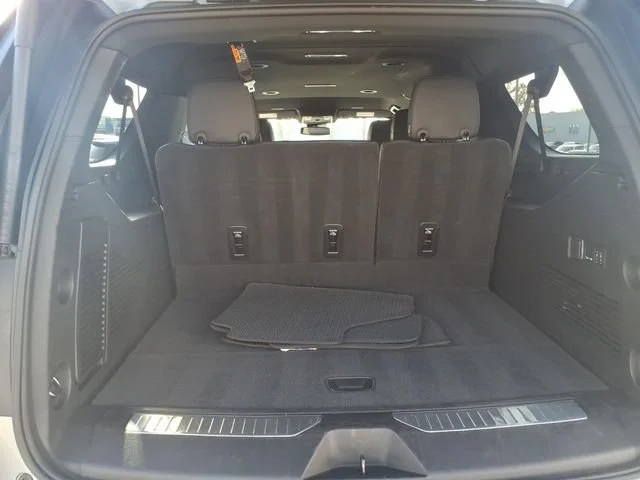 Used 2025 Sterling Metallic GMC Denali image 7