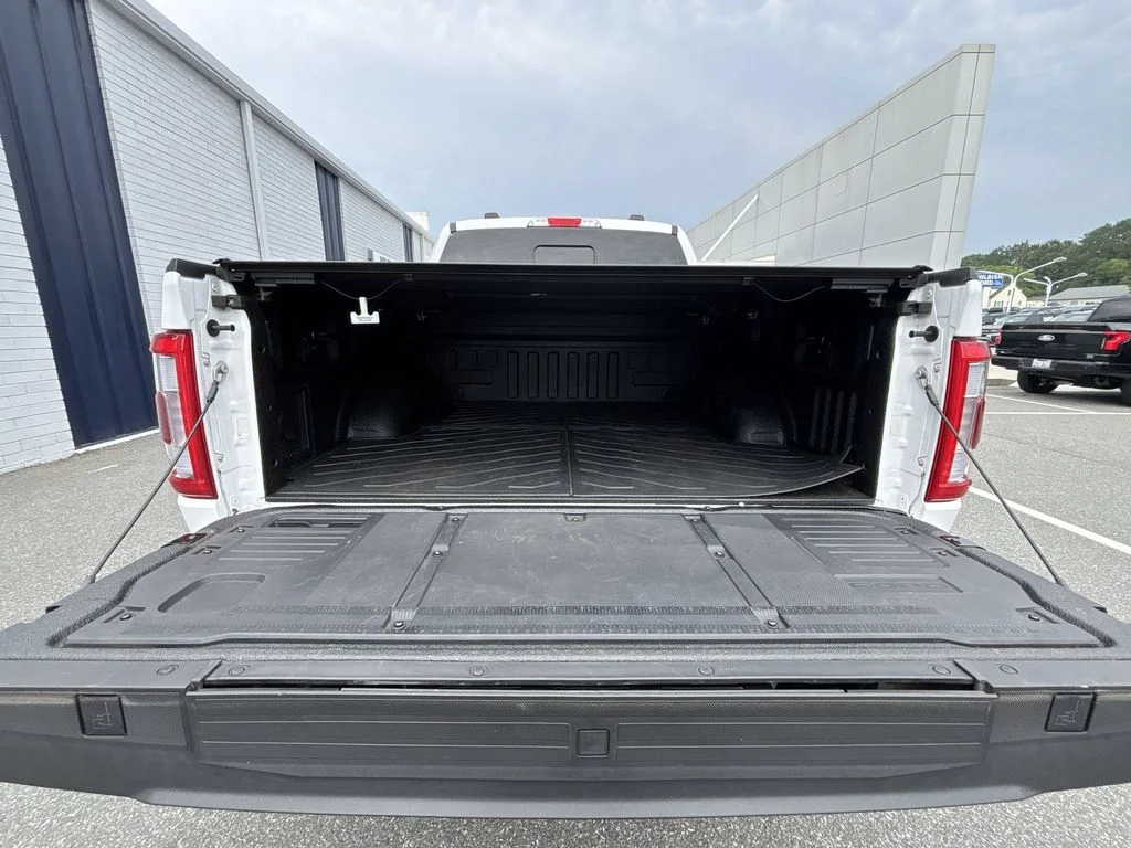 Used 2023 White Ford Lariat image 21