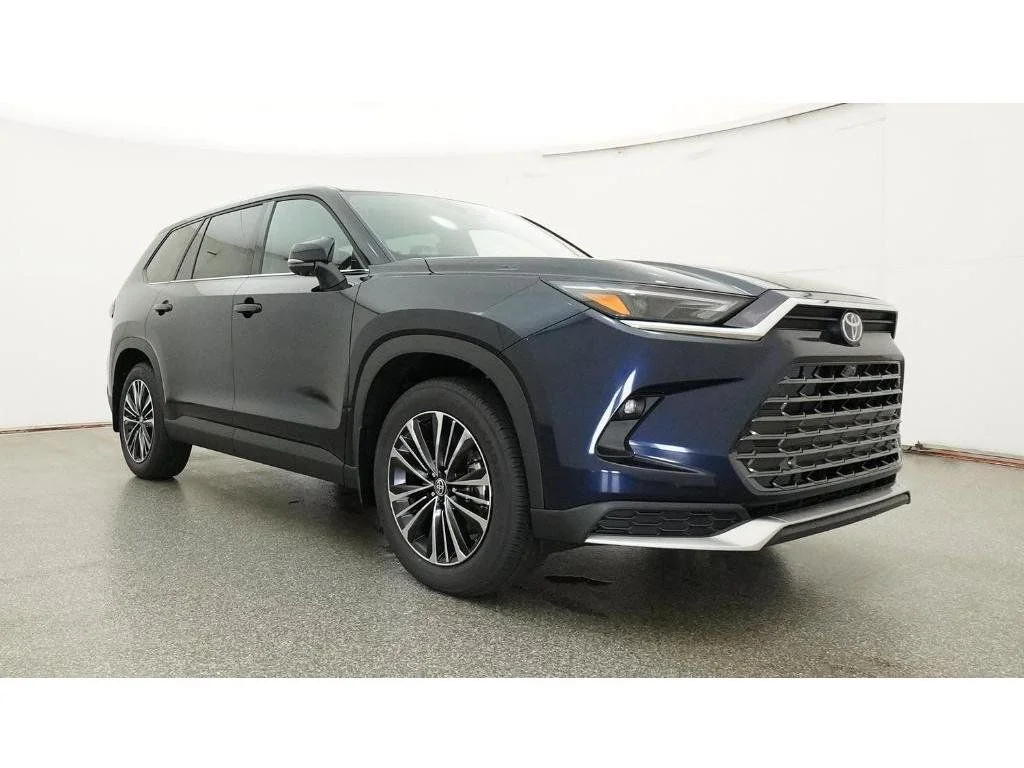 New 2026  Toyota MAX Platinum image 36