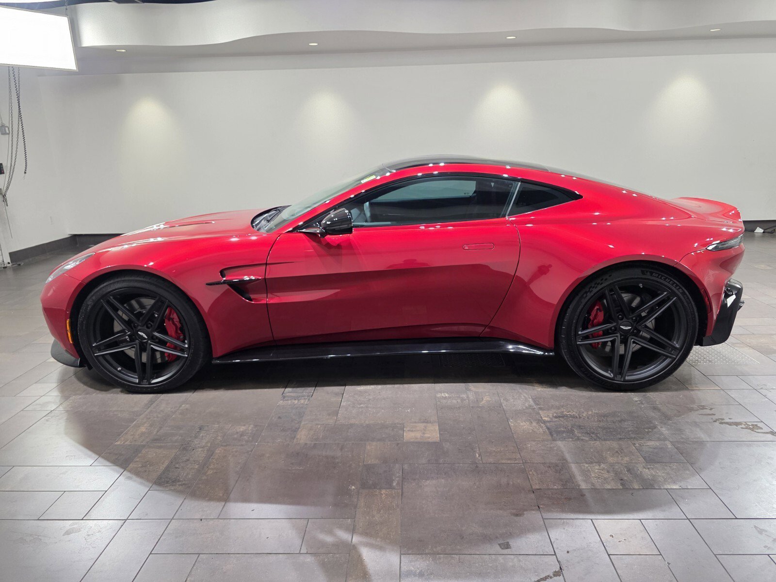 Used 2025 Hyper Red Aston Martin Coupe image 21