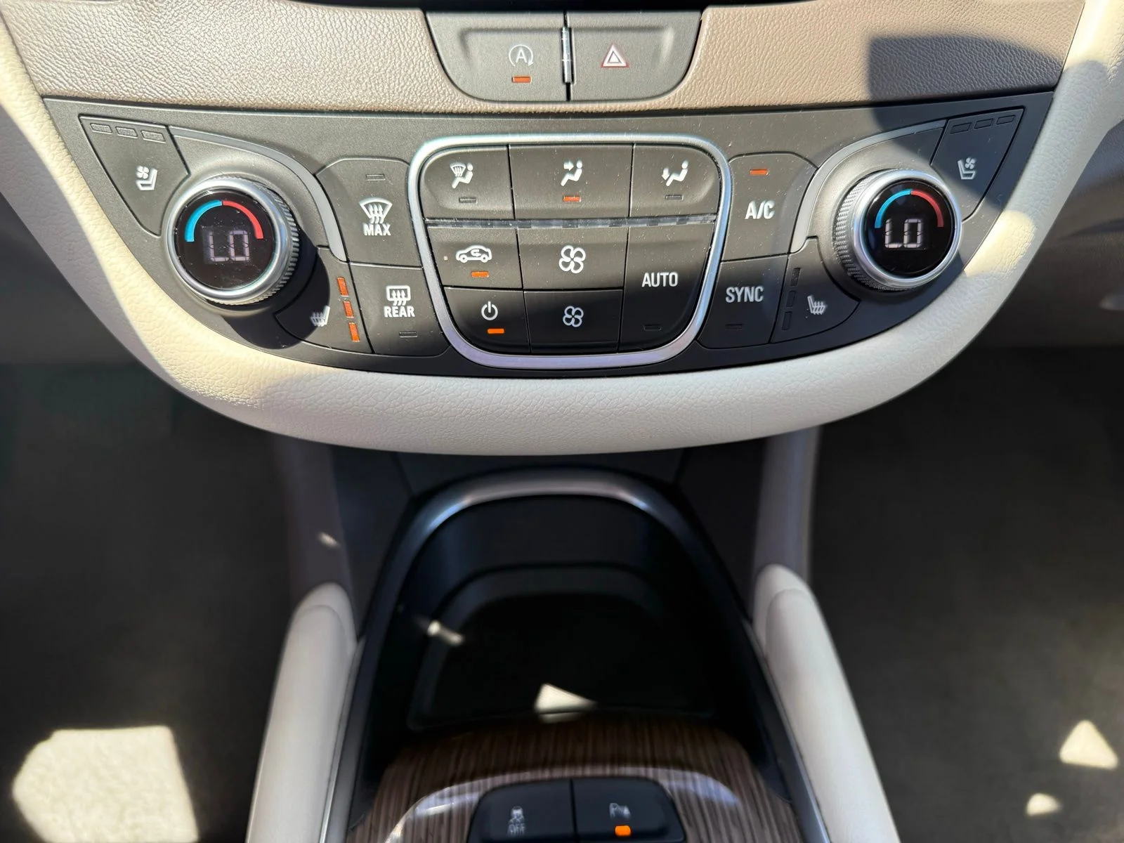 2024 Chevrolet Malibu 2LT - Photo 25